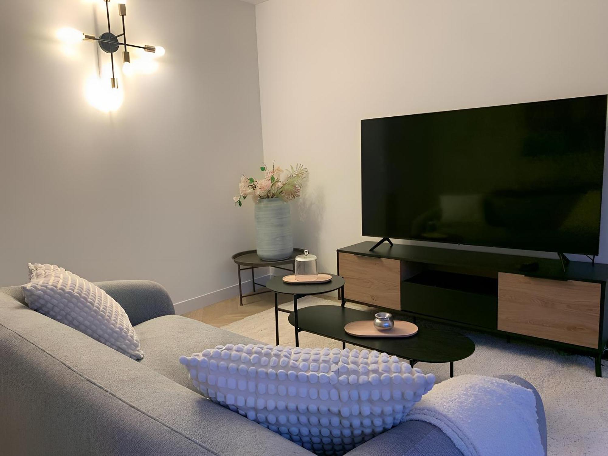 Magnifique Appartement, 3 Min De Paris Levallois-Perret Eksteriør bilde